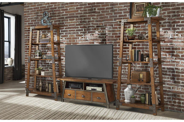 Holverson - Entertainment Wall