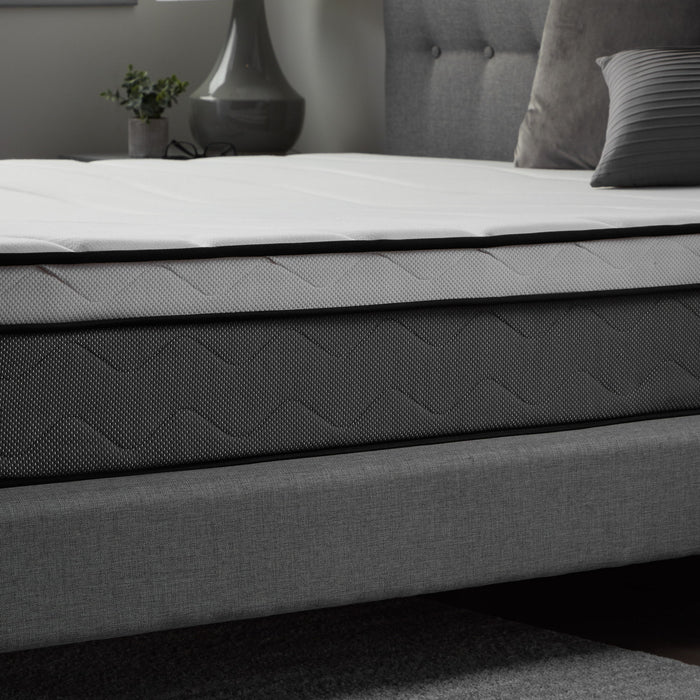 Weekender - 10" Plush Hybrid Mattress