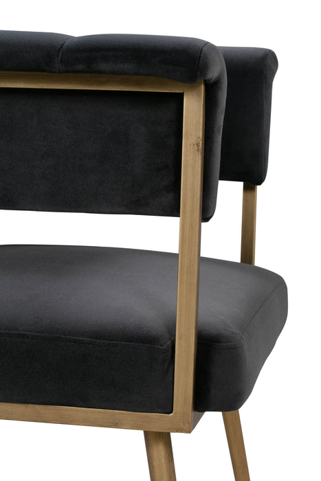 Astrid - Velvet Chair