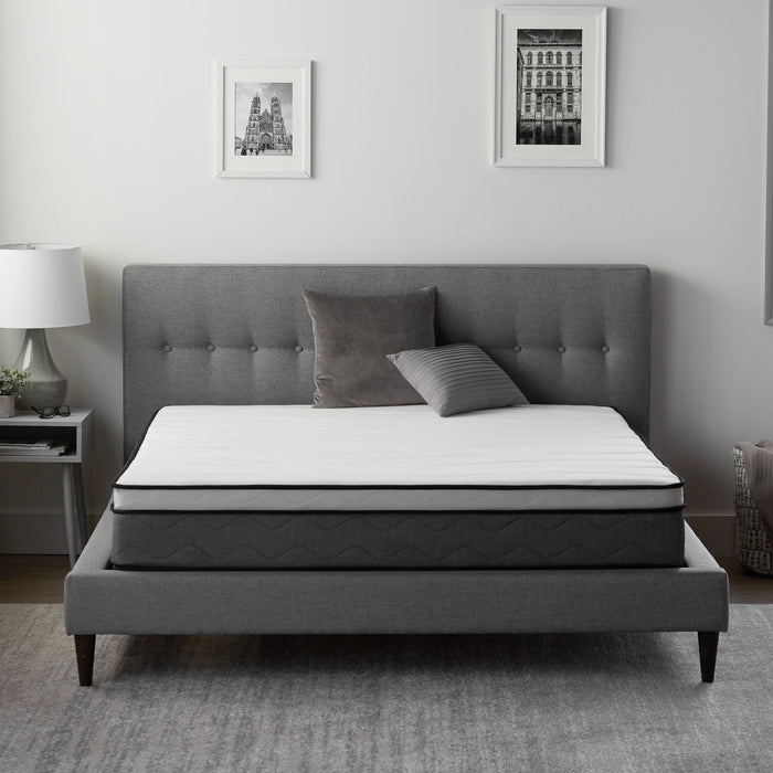 Weekender - 10" Plush Hybrid Mattress