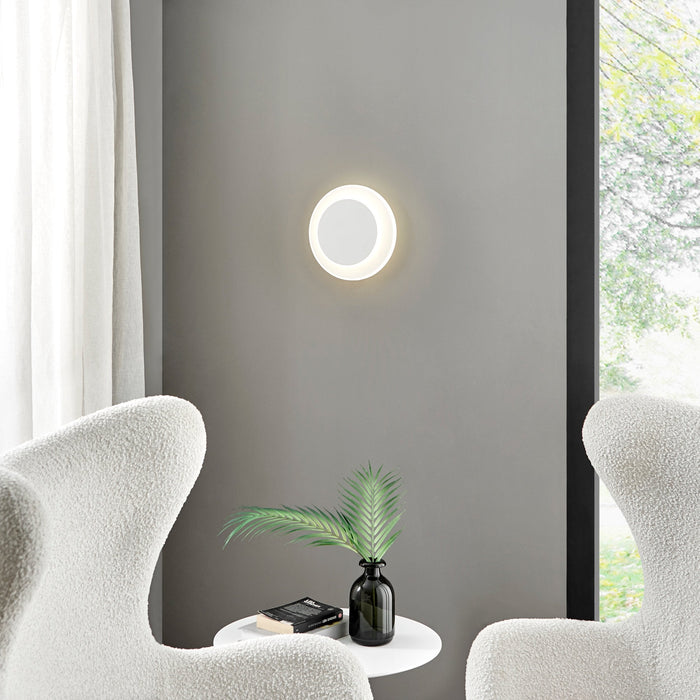 Luna Eclipse Two Circle Multiuse Lamp  // White