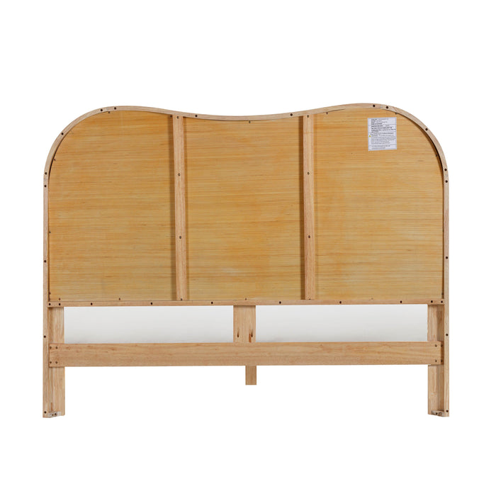 Grappa - Wood & Rattan Bed