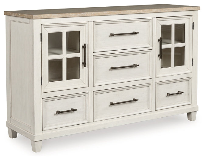 Shaybrock King Panel Bed with Dresser