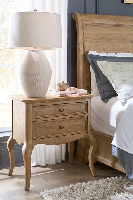 Cabriole Nightstand