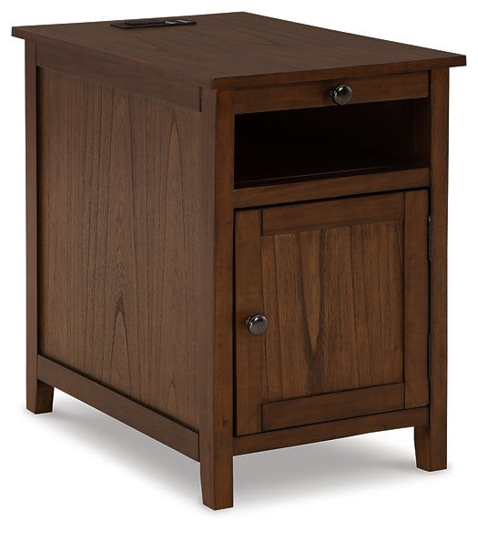 Treytown Chair Side End Table Factory Furniture Mattress & More - Online or In-Store at our Phillipsburg Location Serving Dayton, Eaton, and Greenville. Shop Now.